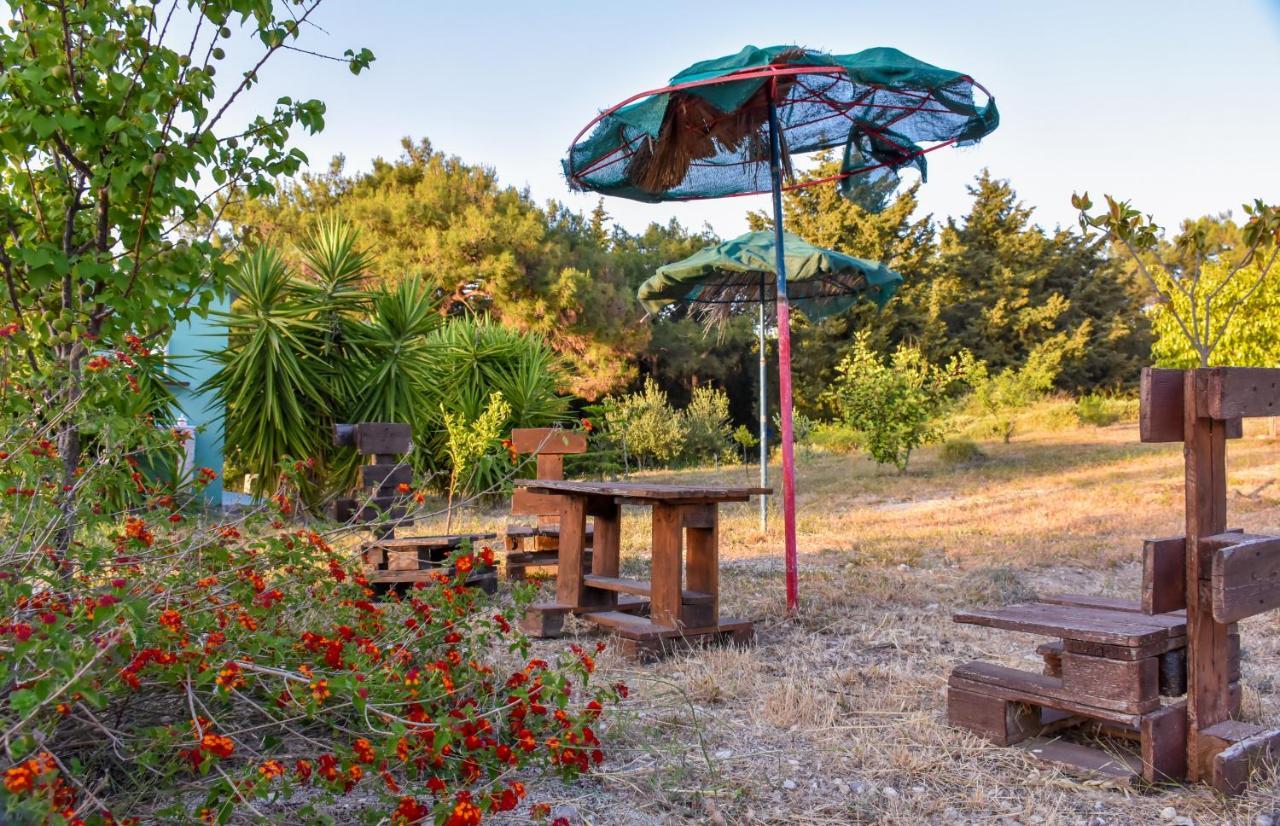 Drolma Ling Nature Cabins Theologos  Ngoại thất bức ảnh