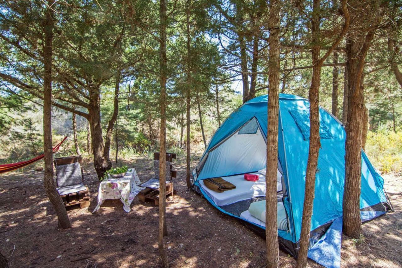Drolma Ling Nature Cabins Theologos  Ngoại thất bức ảnh