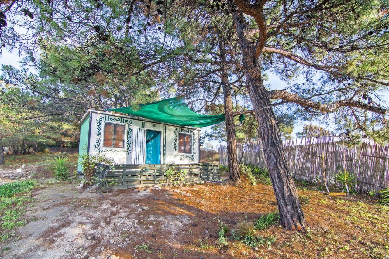 Drolma Ling Nature Cabins Theologos  Ngoại thất bức ảnh