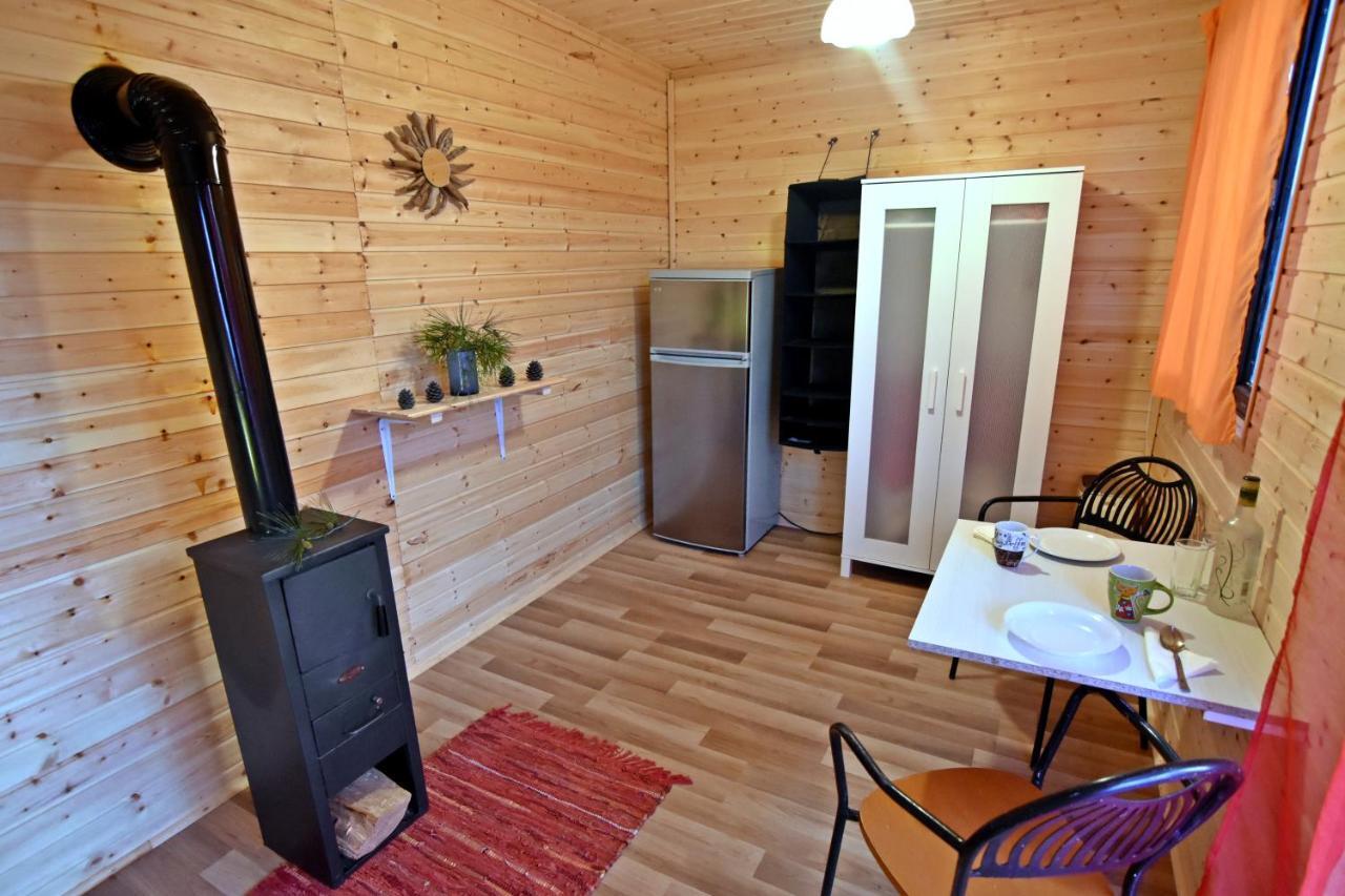 Drolma Ling Nature Cabins Theologos  Ngoại thất bức ảnh